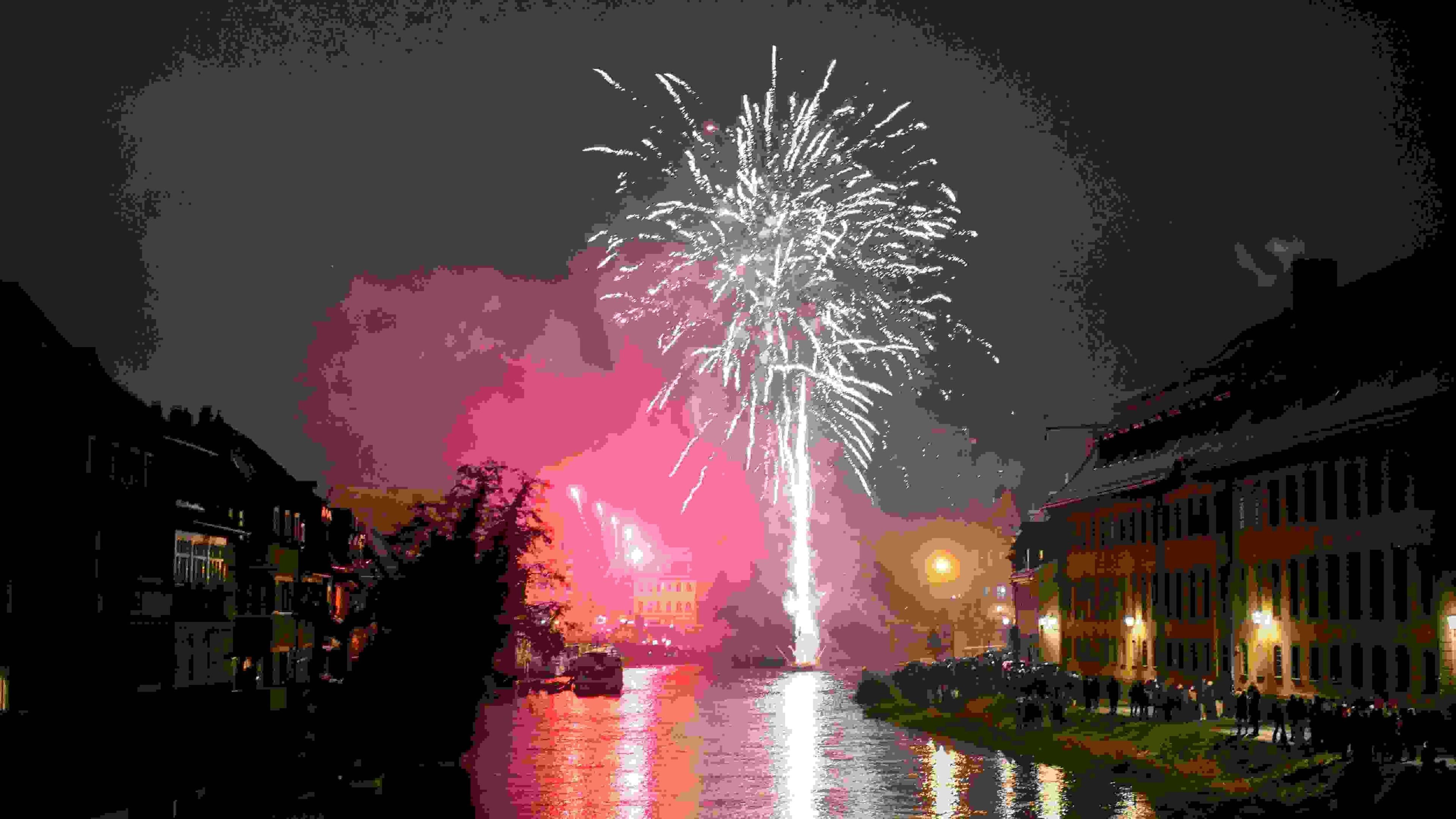 Bamberg feiert erstes zentrales Silvesterfeuerwerk