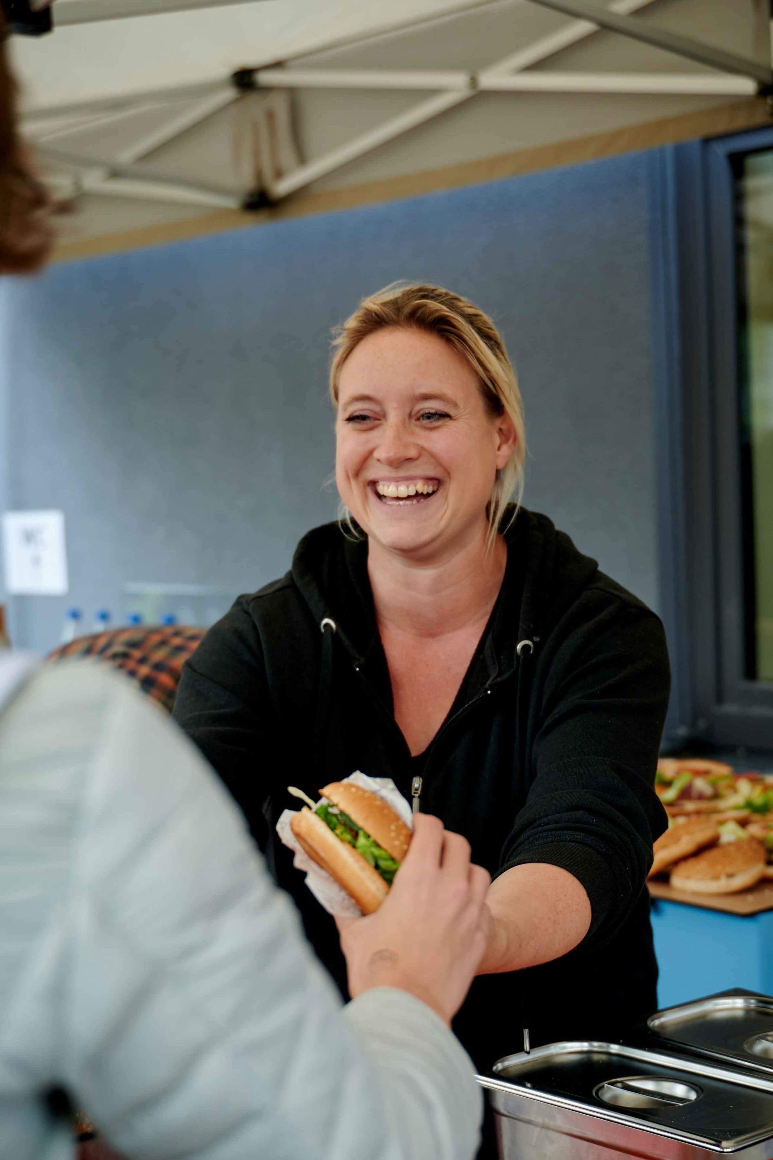 Jobs & Burger: Berufschancen direkt vor Ort