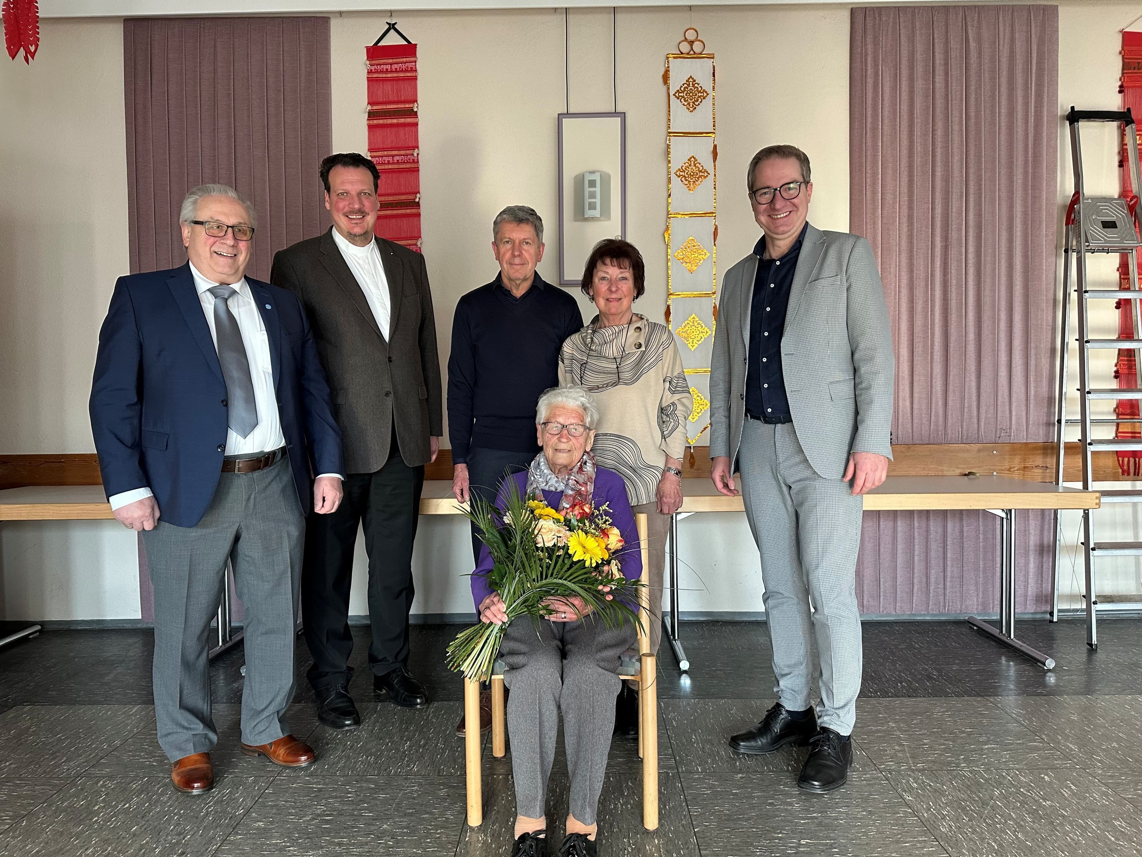 Neumarkt feiert: Frieda Ehrensberger wird 100 Jahre alt!