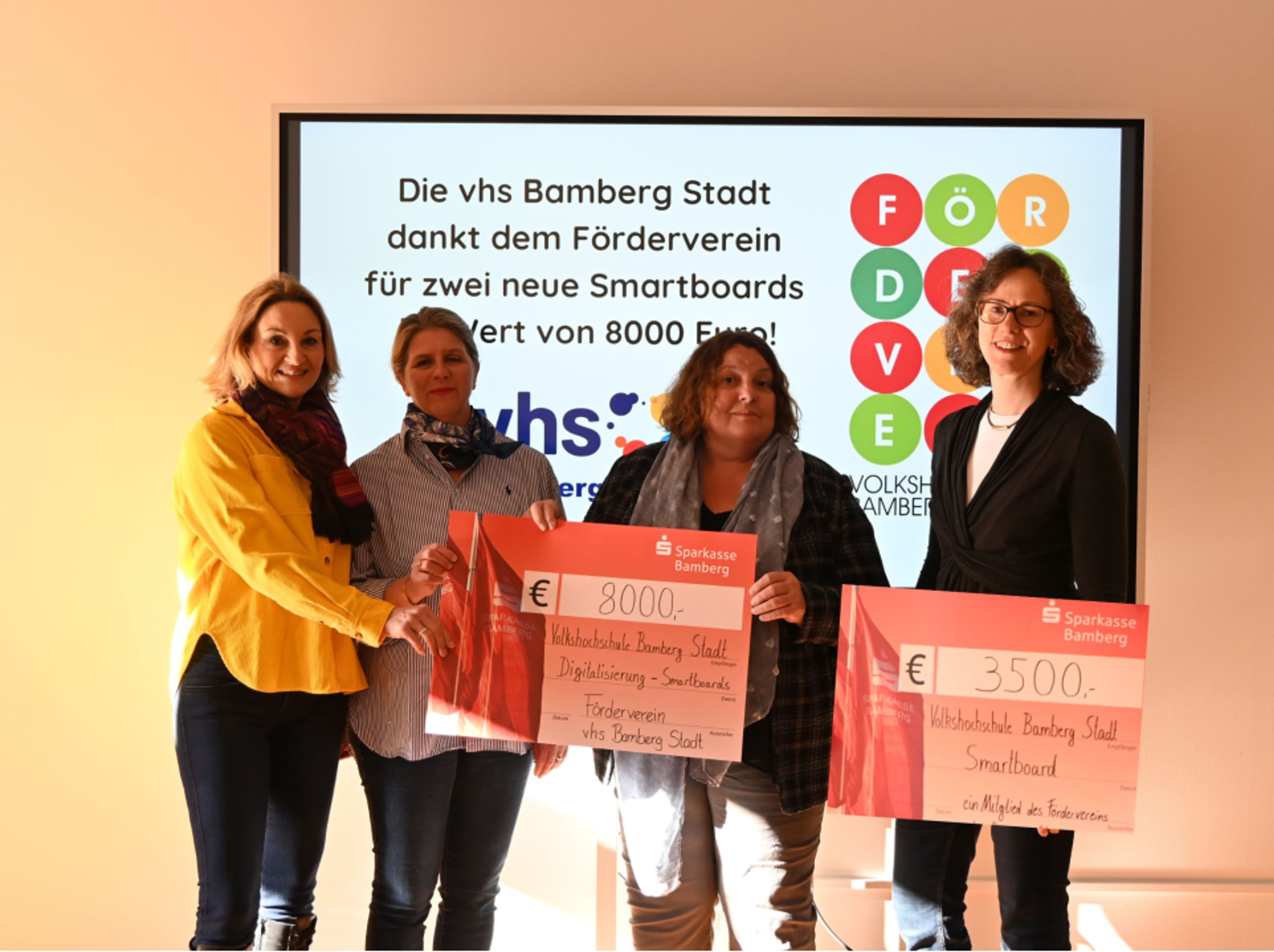 Smartboards für die VHS Bamberg Stadt