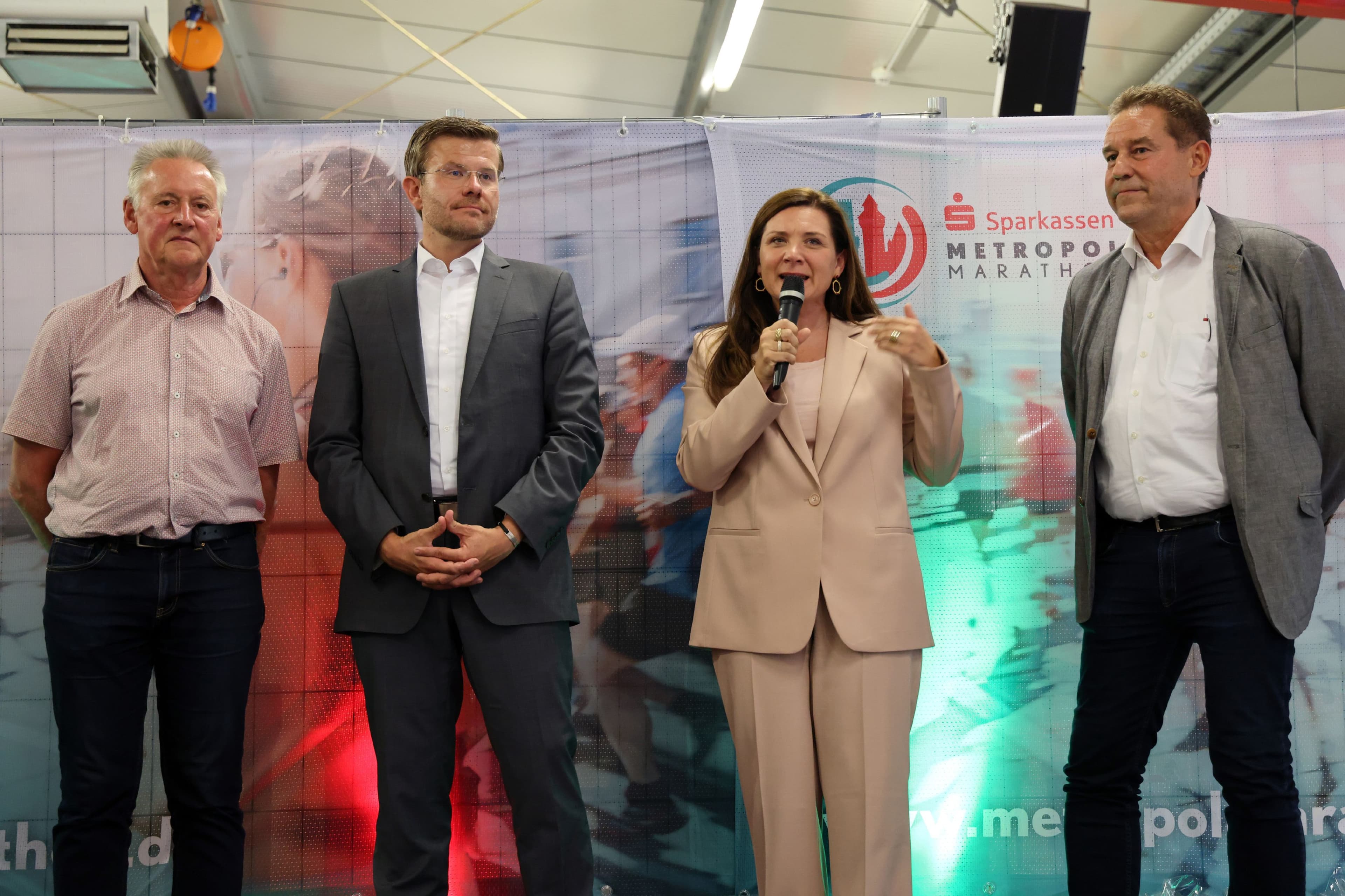Sparkassen Metropolmarathon: Helfer gesucht!