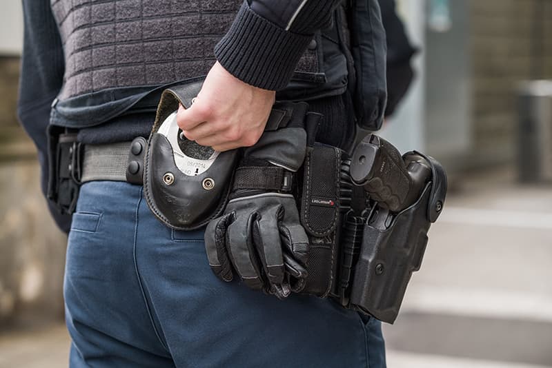 ndespolizeidirektion München: Unerlaubte Einreise mit der Bahn / Bundespolizei bringt einen tunesischen Staatsangehörigen in Zurückweisungshaft