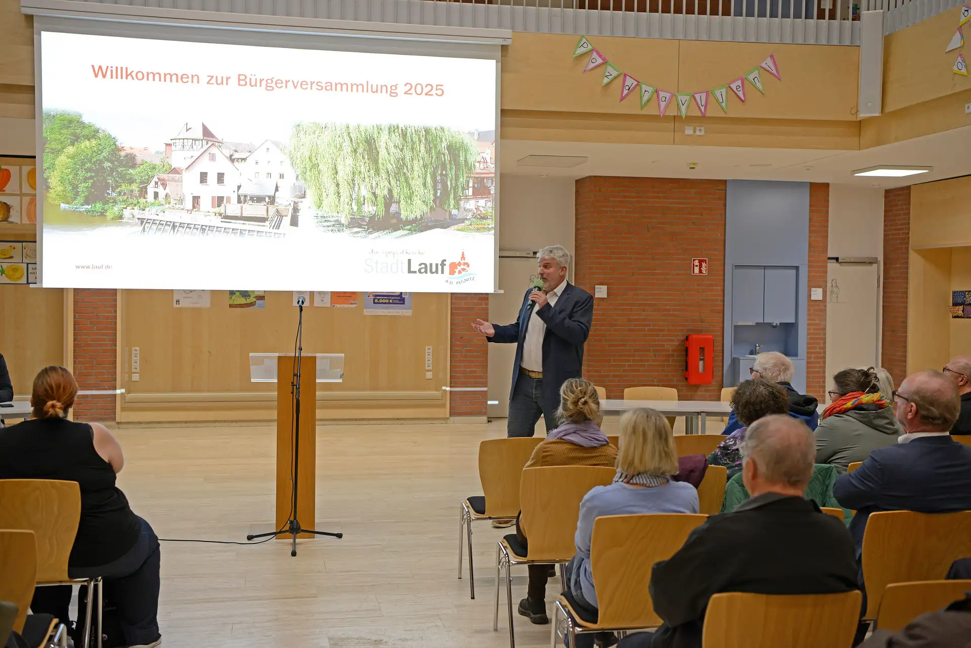 Lauf an der Pegnitz: Bürger diskutieren Zukunft der Stadt