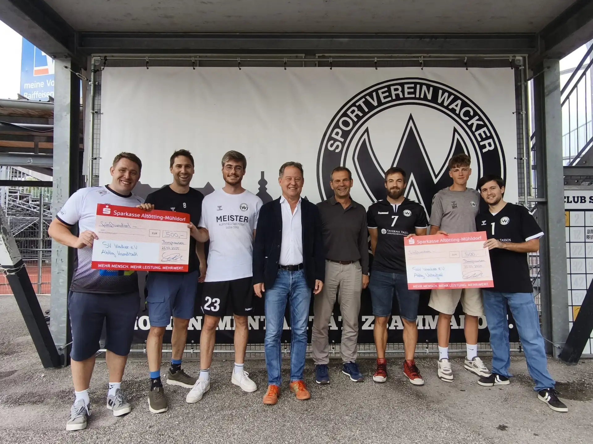 SV Wacker Burghausen feiert Doppelerfolg