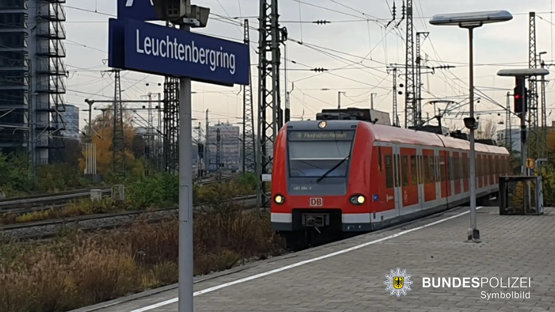 ndespolizeidirektion München: Widerstand am Leuchtenbergring // 43-Jähriger muss 200 Euro zahlen