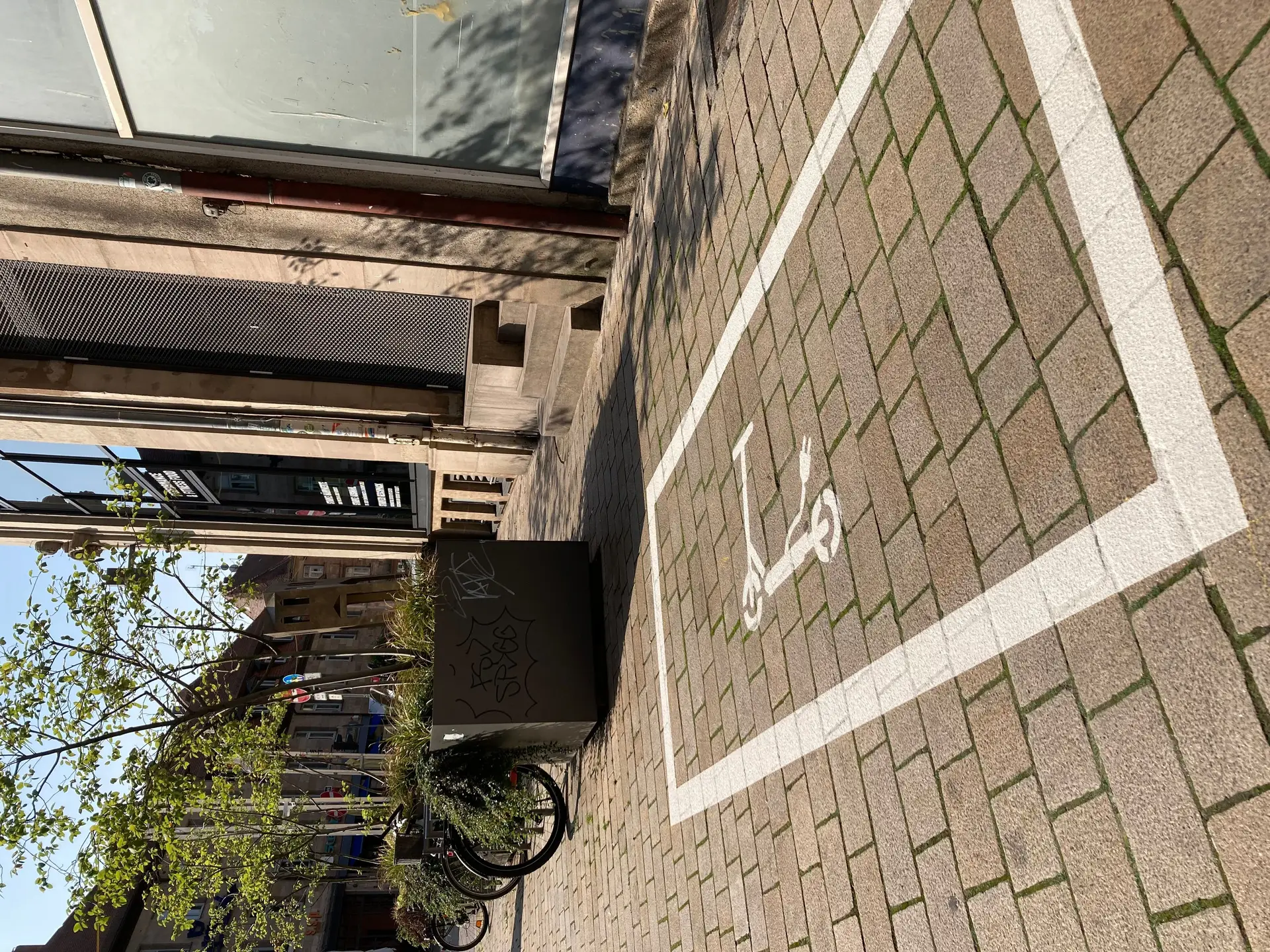 Fürth setzt auf feste Parkplätze für E-Scooter