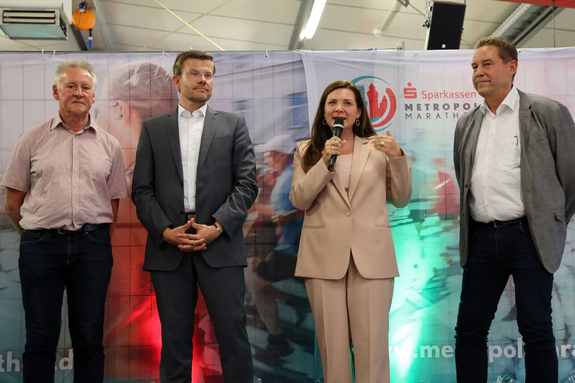 Sparkassen Metropolmarathon: Helfer gesucht!