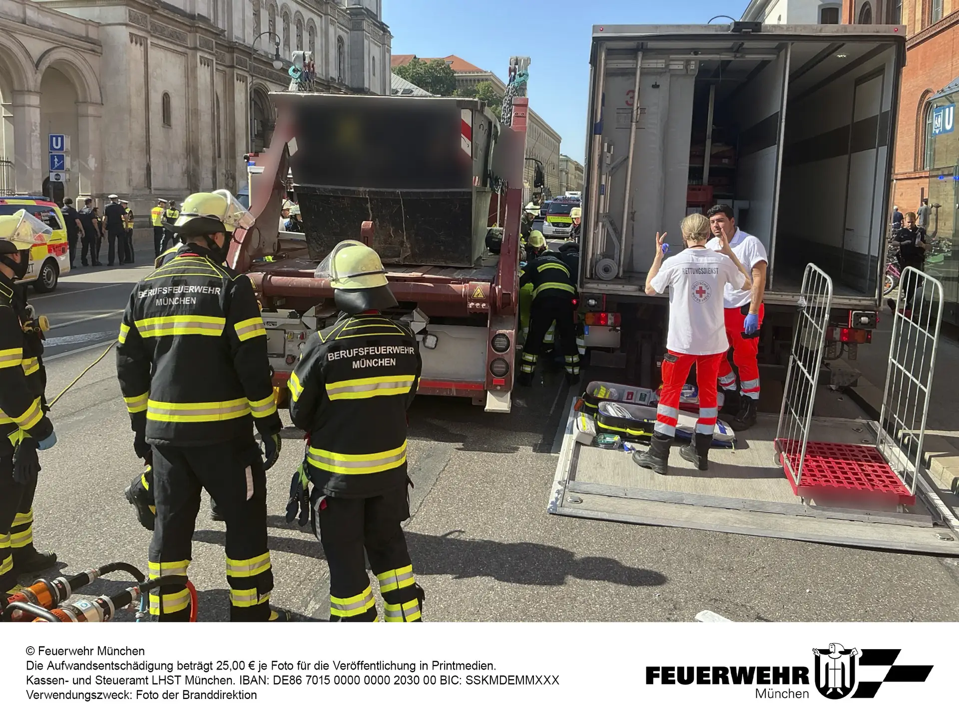 FW-M: Ungewöhnliche technische Rettung nach Verkehrsunfall (Altstadt)
