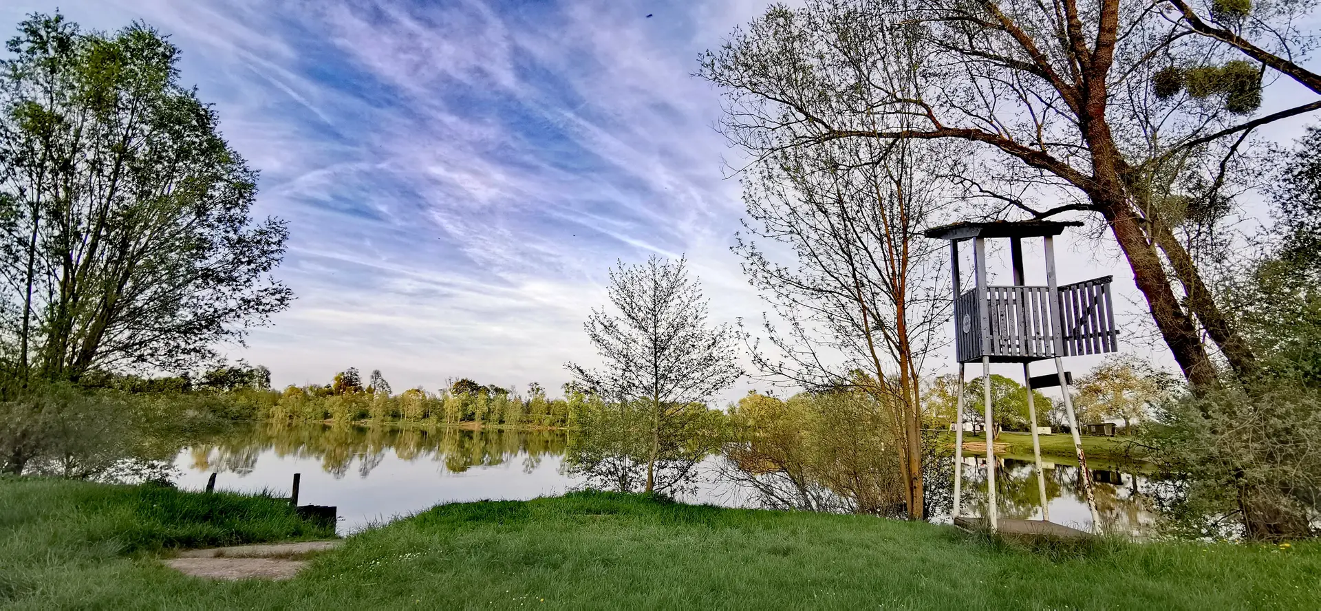 Badeverbot an Südsee und Brückenhaussee in Baunach