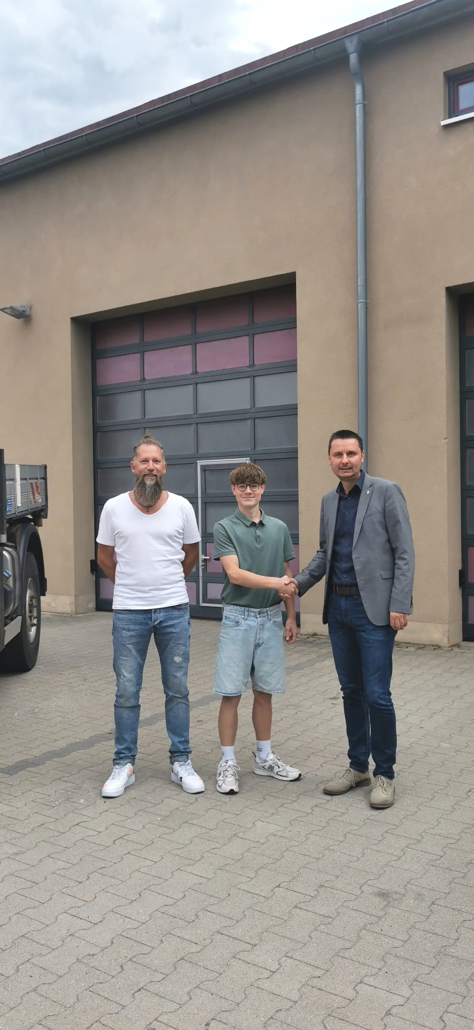 VG-Bauhof Baunach offiziell als Ausbildungsbetrieb zertifiziert